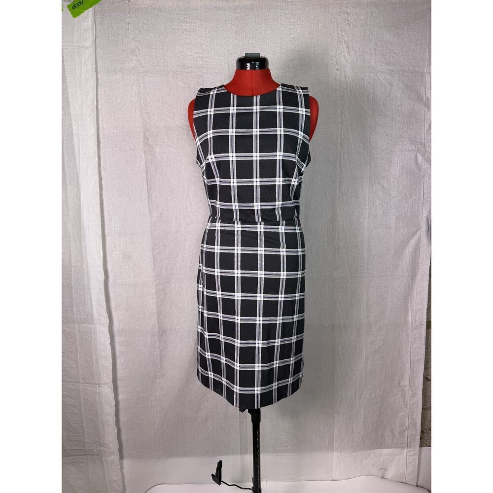 Old Navy Dress Gray White Plaid Women Size Medium Sleeveless Sheath Mini C714